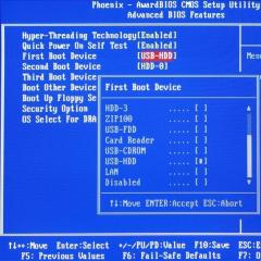 Come impostare l'avvio da un'unità flash in diverse versioni del BIOS